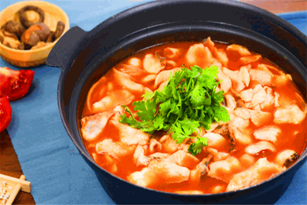 秋妹儿做酸菜鱼